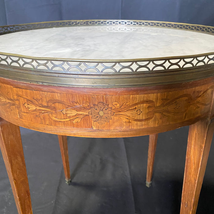 19th Century French Round Carrera Marble Top Side Table, Accent Table or Bouillotte Table with Exquisite Ribbon Marquetry and Bronze Gallery