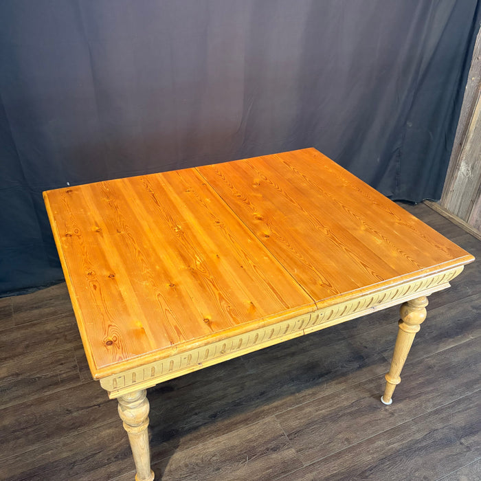 Swedish Gustavian Style Pine Extension Dining Table with Two Leaves and Carved Fluted Apron