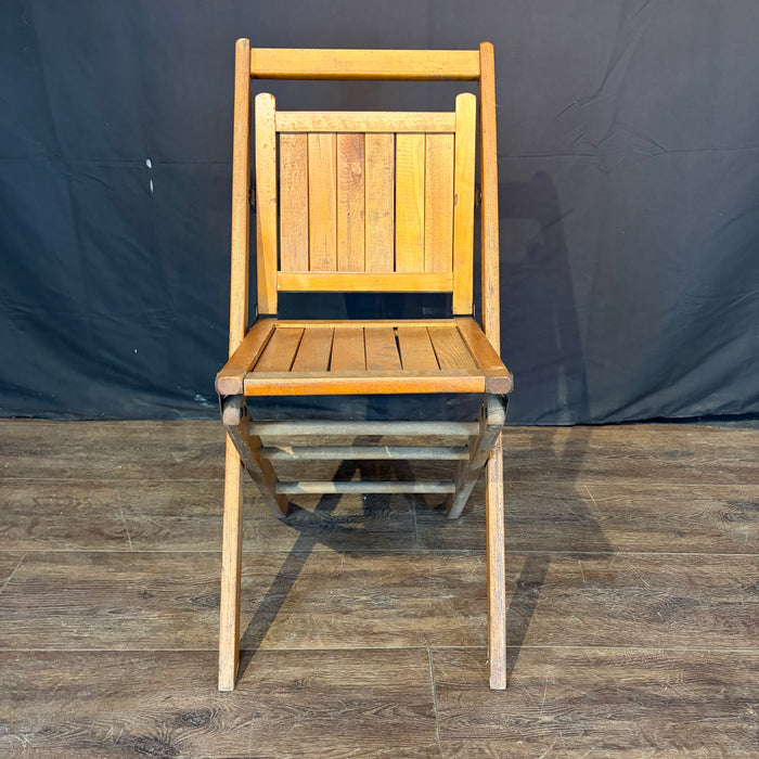 Set of Mid-century vintage wooden stackable folding chairs from Maine from the 1940s