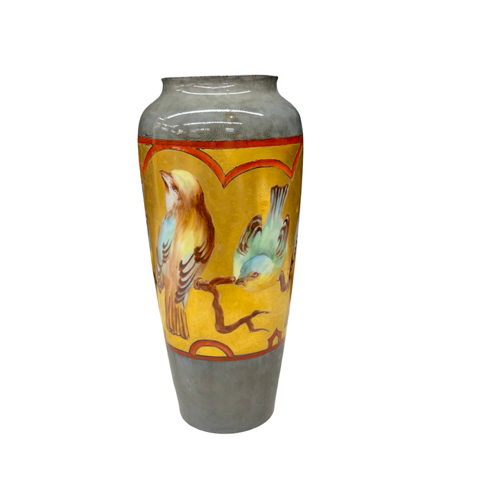 Antique French Limoges Porcelain Hand-Painted Bird Vase with Gold Gilt Glaze, La Porcelaine Limousine