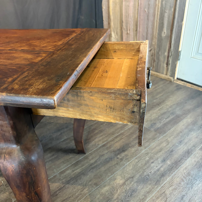 Early 19th Century French Provincial Dining Table with Two Drawers and Cabriole Legs