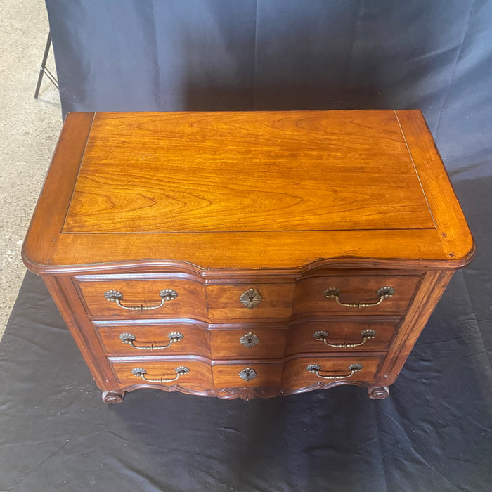 French Louis XV Style Pair of Nightstands, Chests of Drawers or Bedside Tables or Commodes