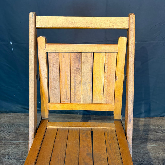 Set of Mid-century vintage wooden stackable folding chairs from Maine from the 1940s