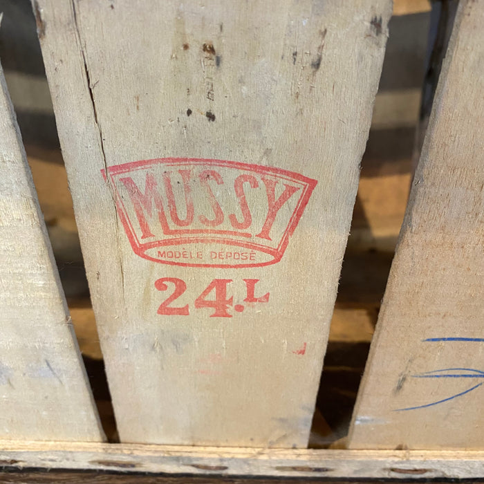 Wooden Fruit Basket with Top from France Marque Depose Mussy