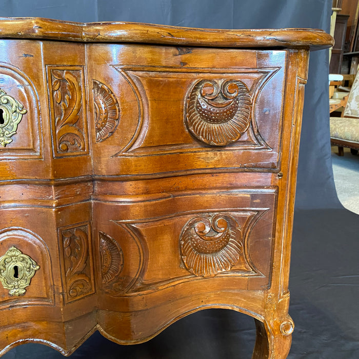 Fine 18th Century French Carved Walnut Louis XV Commode Dresser or Chest of Drawers with Exquisite Intricate Carving