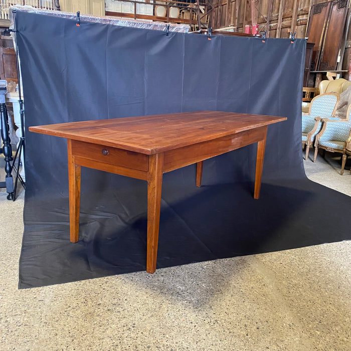 French 19th Century Cherry Farmhouse Dining Table from Provence, France