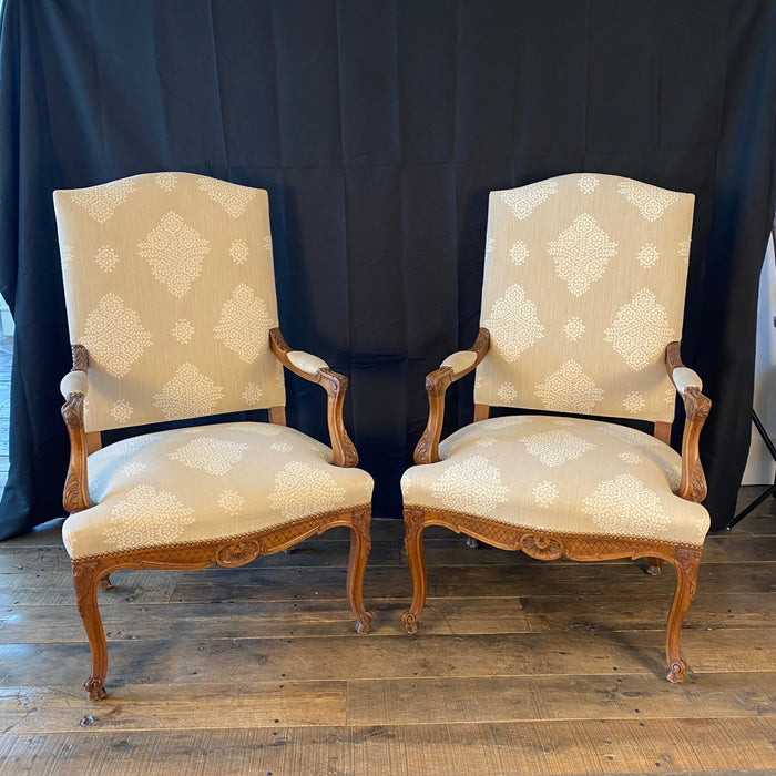 Antique French Provincial Pair of Armchairs or Fauteuils  - Elegant Louis XV Carved Walnut