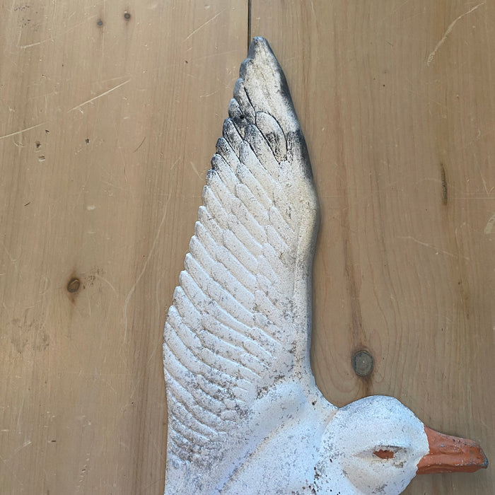 Seagull Sculpture Metal Hanging Wall Decor Art