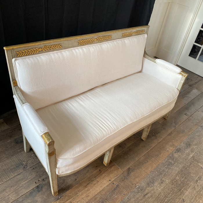 Early 19th Century French Neoclassical Painted and Parcel Gilt Sofa or Canapé with Original Gray and Gold Gilt Paint