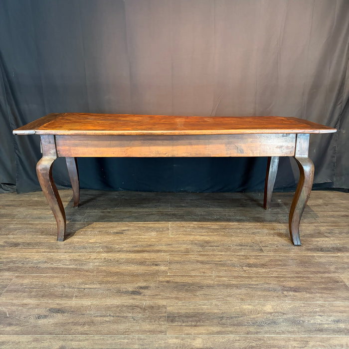 Early 19th Century French Provincial Dining Table with Two Drawers and Cabriole Legs