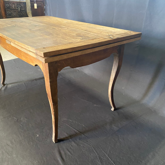 French Farmhouse Country Provincial Extendable Oak Dining Table