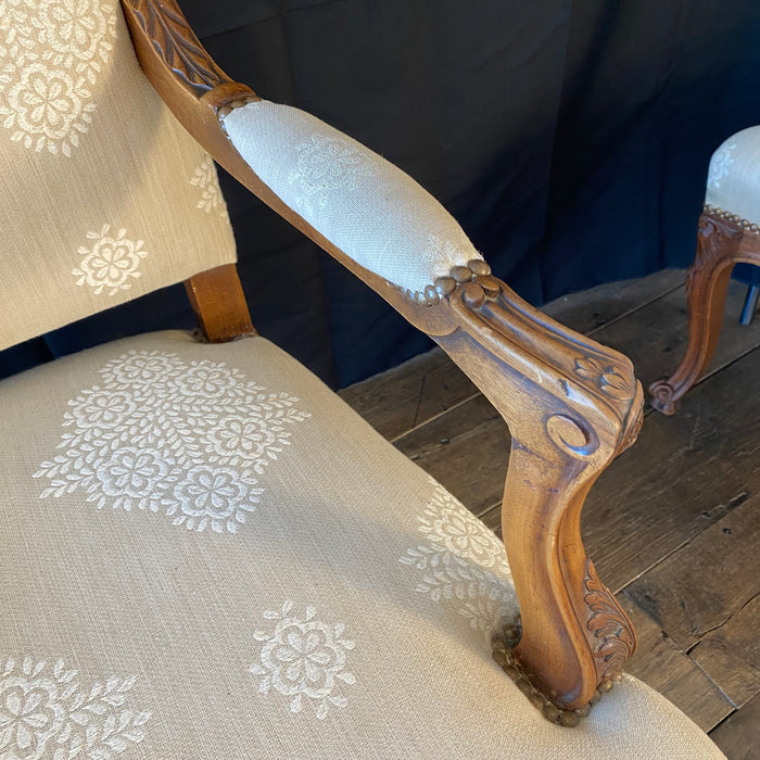 Antique French Provincial Pair of Armchairs or Fauteuils  - Elegant Louis XV Carved Walnut