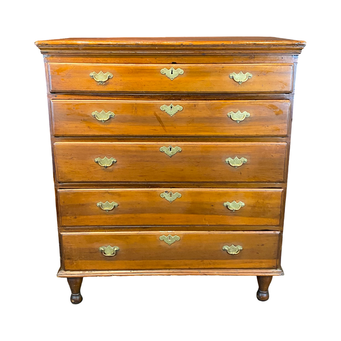American Chippendale Walnut Graduated Chest of Drawers 1780