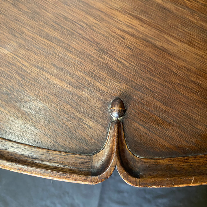 English Chippendale Georgian Round Pie Crust Table, Side Table or Accent or Entry Table with Carved Acorn Details