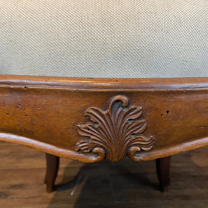 Set of Six Early 18th Century Museum Quality Walnut Carved Italian Dining or Side Chairs with New Upholstery