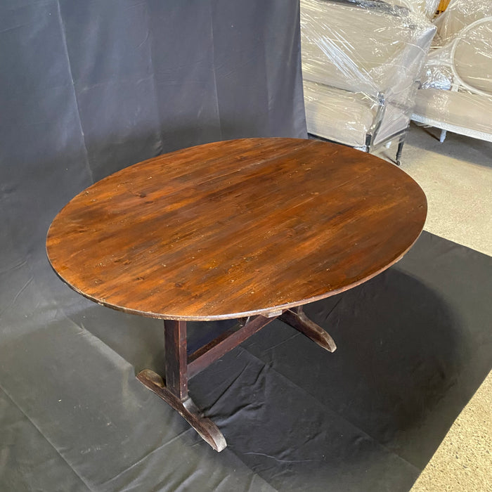 Large French Early 19th Century Oval Vigneron or Tilt-Top 'Table De Vendange' or Wine Tasting Table with Lovely Aged Patina