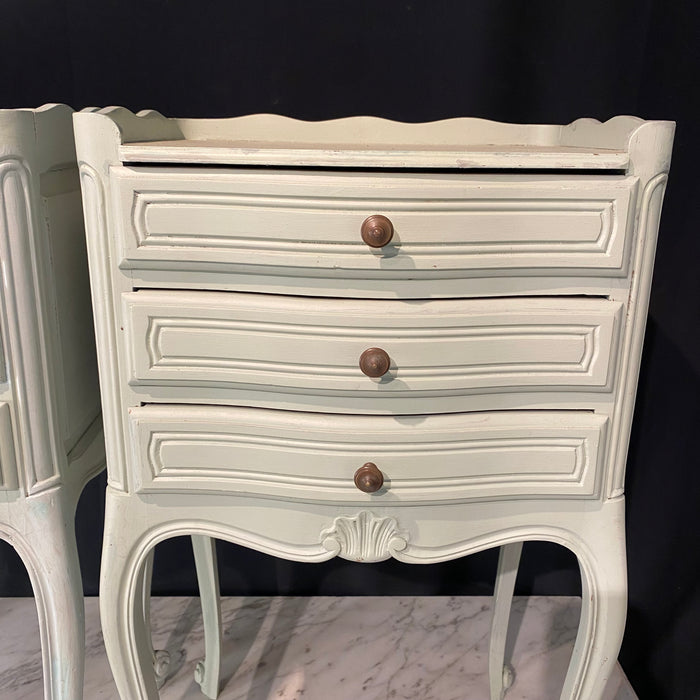 Antique French Pair of Louis XV Nightstands, Bedside Tables or Side Tables