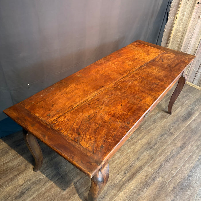 Early 19th Century French Provincial Dining Table with Two Drawers and Cabriole Legs