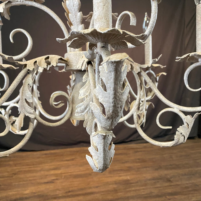 Vintage Country French Style Eight-Armed Chandelier with Acanthus Leaf Decor