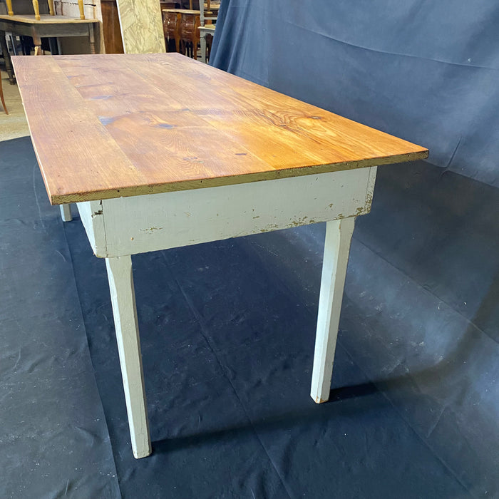 Grange Table 19th Century - Side View - For Sale