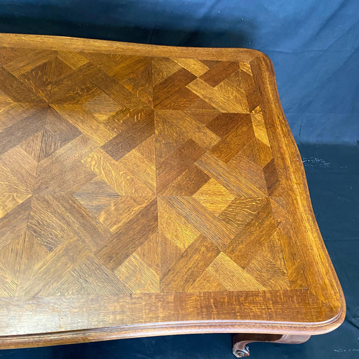 Antique 19th Century Dining Table - View of Parquet - For Sale