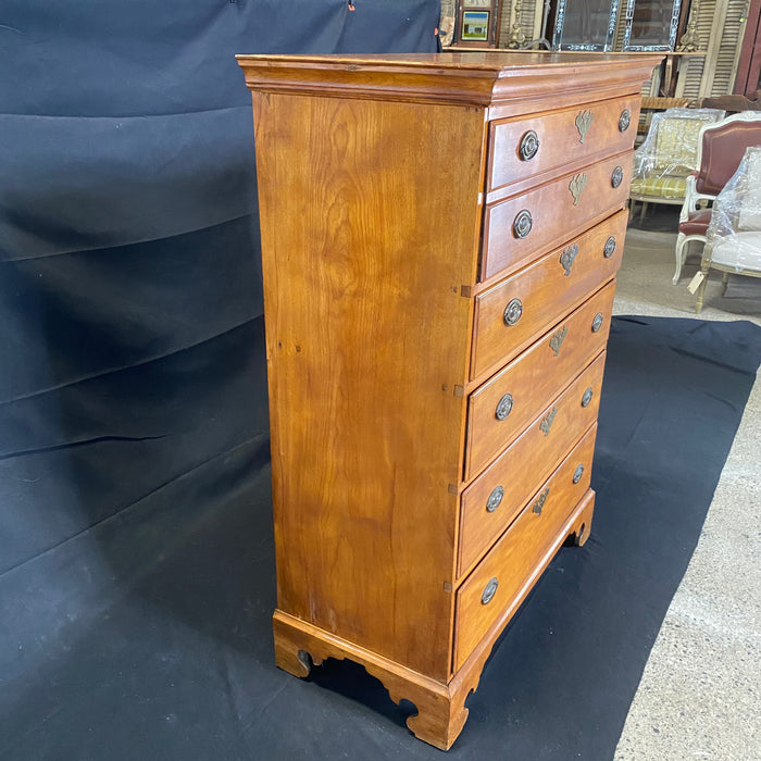 Antique Chippendale Dresser - Side View - For Sale