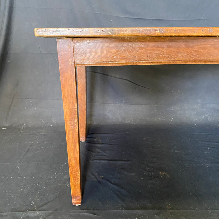 French Pine Desk - Leg View - For Sale