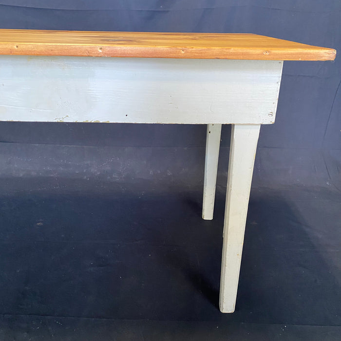 Antique Pine Table - Table Corner View - For Sale