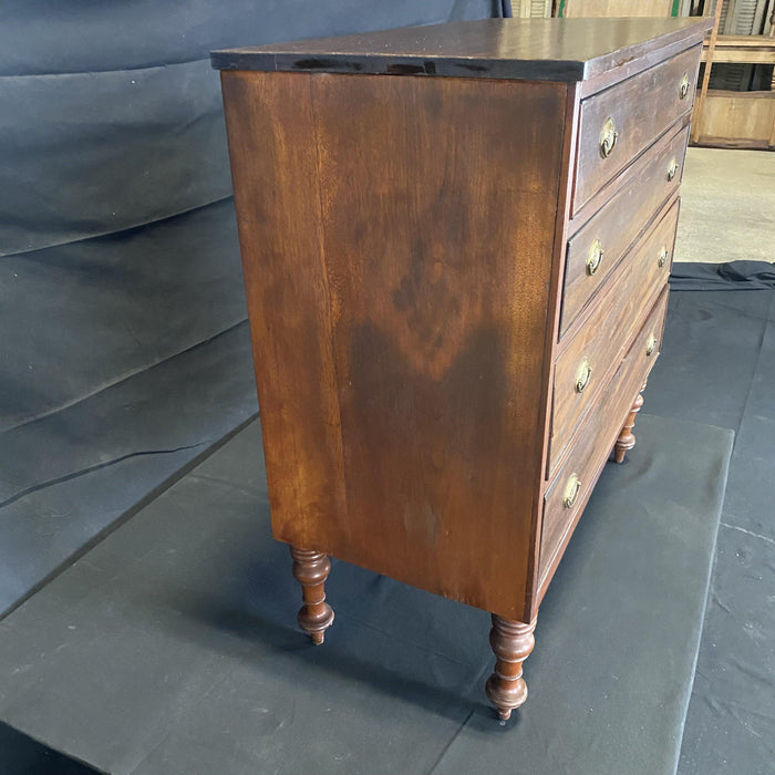 Early Sheraton 1820 Chest of Drawers