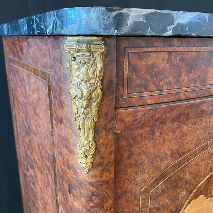 French Antique Pair of Marble Top Burlwood Inlaid Nightstands or Side Tables with Figural Marquetry