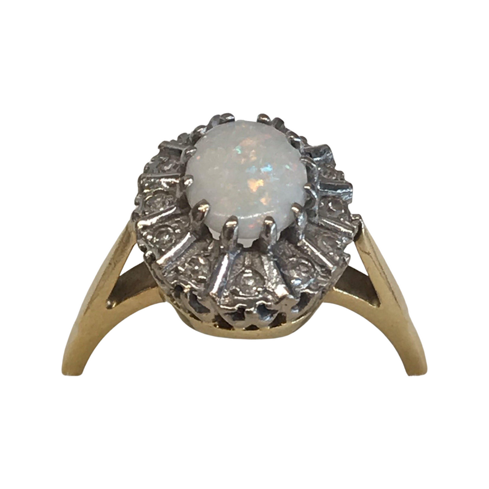 Vintage opal and diamond ring 