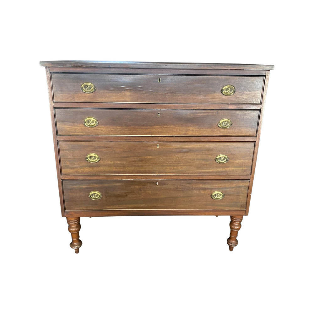 Early Sheraton 1820 Chest of Drawers